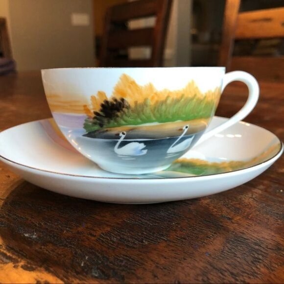 Vintage Swans painted Japanese Tea Cup/Saucer Set - Picture 1 of 8